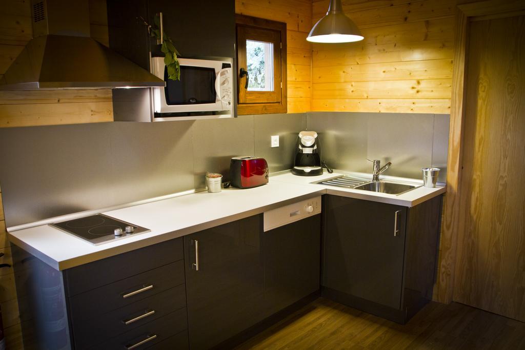Apartamentos El Bosquet Sant Cugat del Vallès Rom bilde