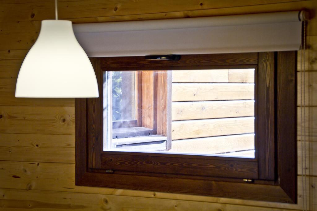 Apartamentos El Bosquet Sant Cugat del Vallès Eksteriør bilde