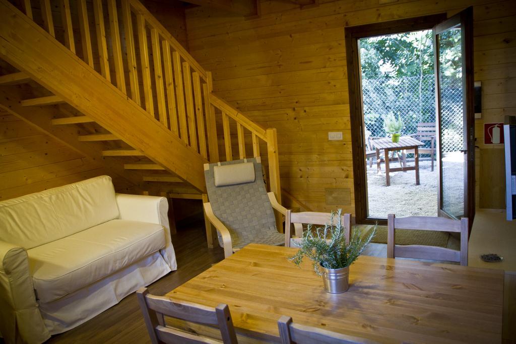 Apartamentos El Bosquet Sant Cugat del Vallès Rom bilde