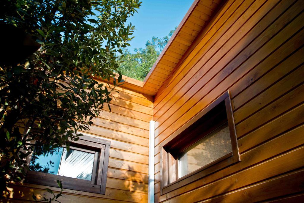 Apartamentos El Bosquet Sant Cugat del Vallès Eksteriør bilde